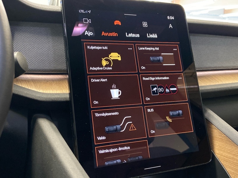 Polestar 2 vaihtoauto