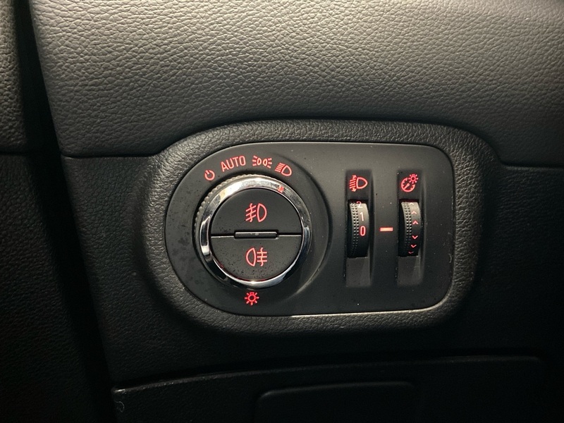 Opel Zafira Tourer vaihtoauto