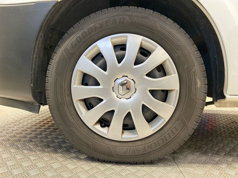 Renault Trafic vaihtoauto