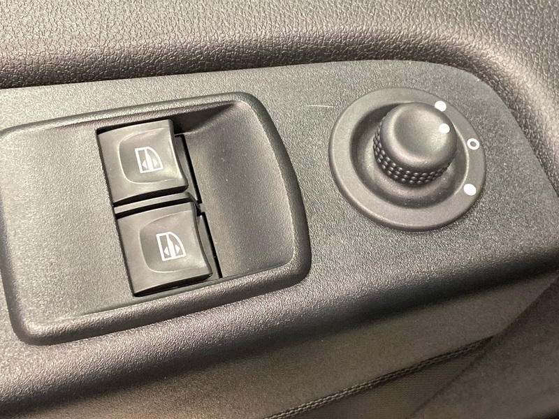 Renault Trafic vaihtoauto