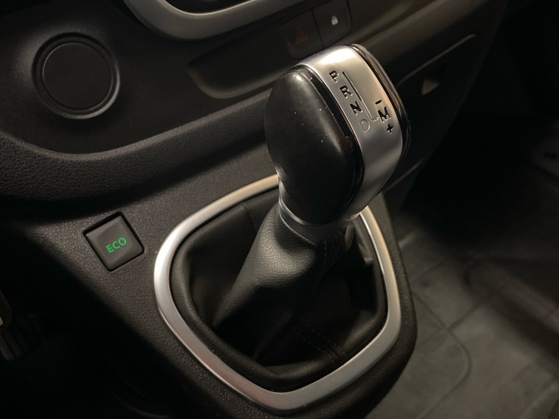 Renault Trafic vaihtoauto