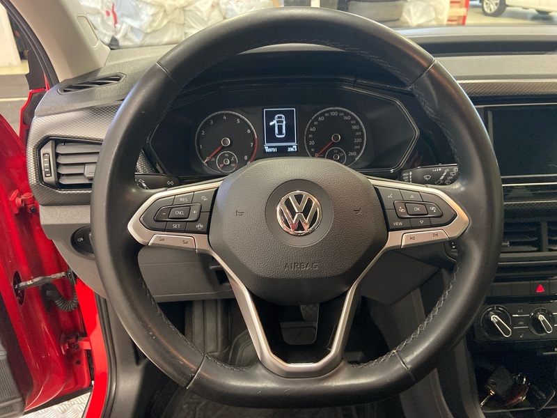 Volkswagen T-Cross vaihtoauto