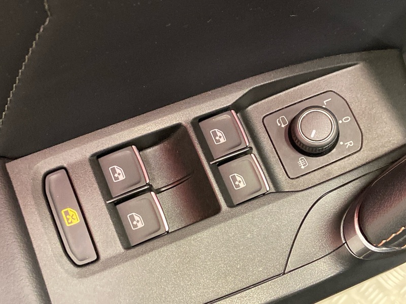 Cupra Leon Sportstourer vaihtoauto