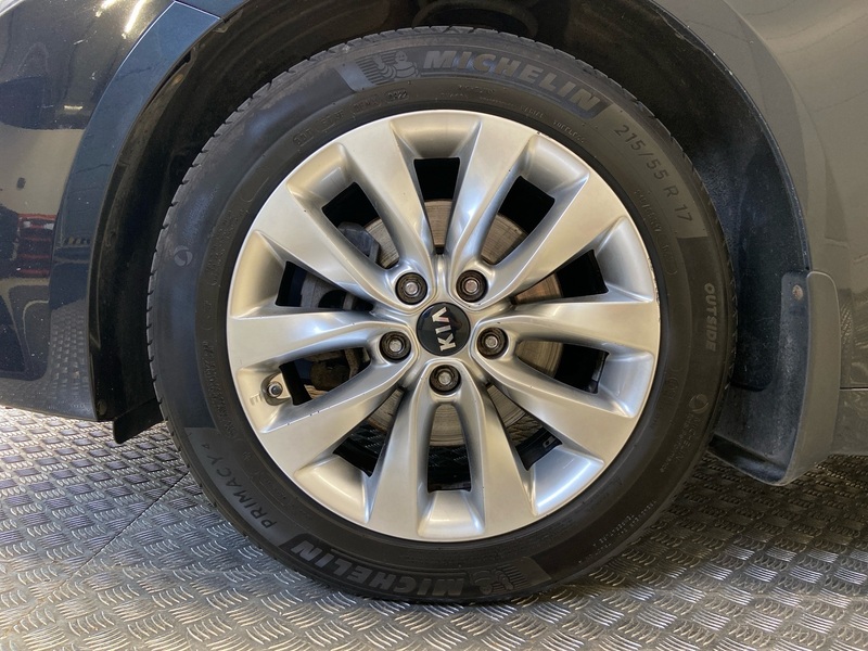 Kia Optima vaihtoauto