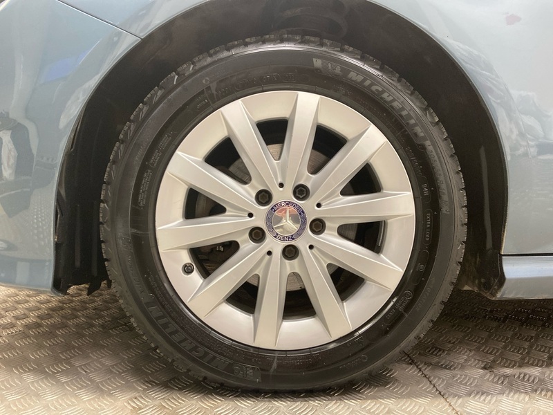 Mercedes-Benz B vaihtoauto