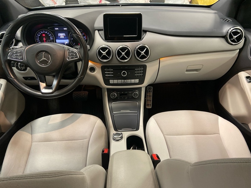 Mercedes-Benz B vaihtoauto