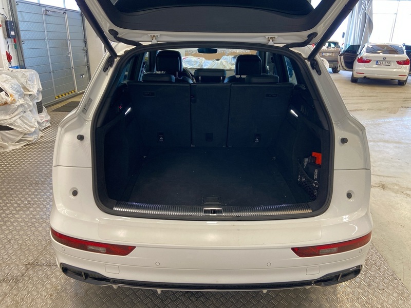 Audi SQ5 vaihtoauto