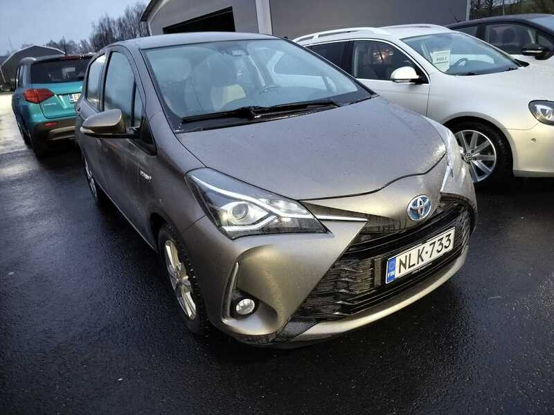 Toyota Yaris vaihtoauto