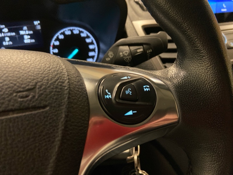 Ford Transit Connect vaihtoauto