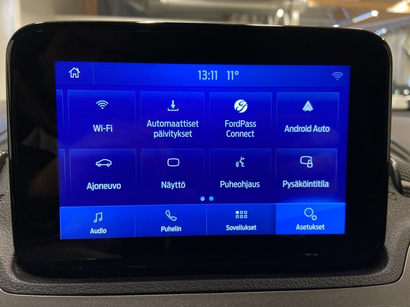 Ford Transit Connect vaihtoauto