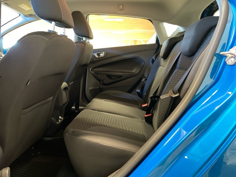 Ford Fiesta vaihtoauto