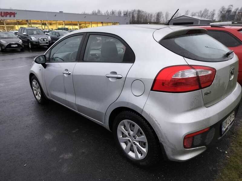 Kia Rio vaihtoauto