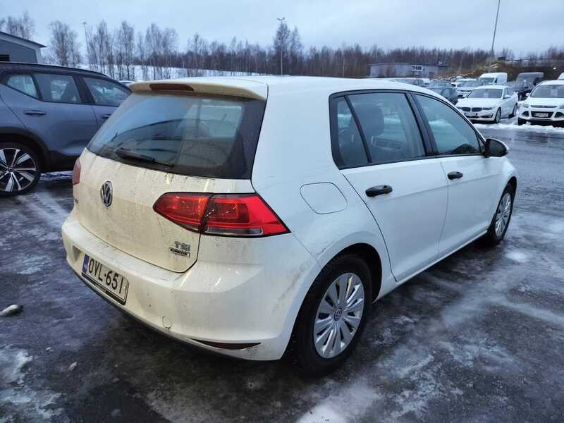Volkswagen Golf vaihtoauto