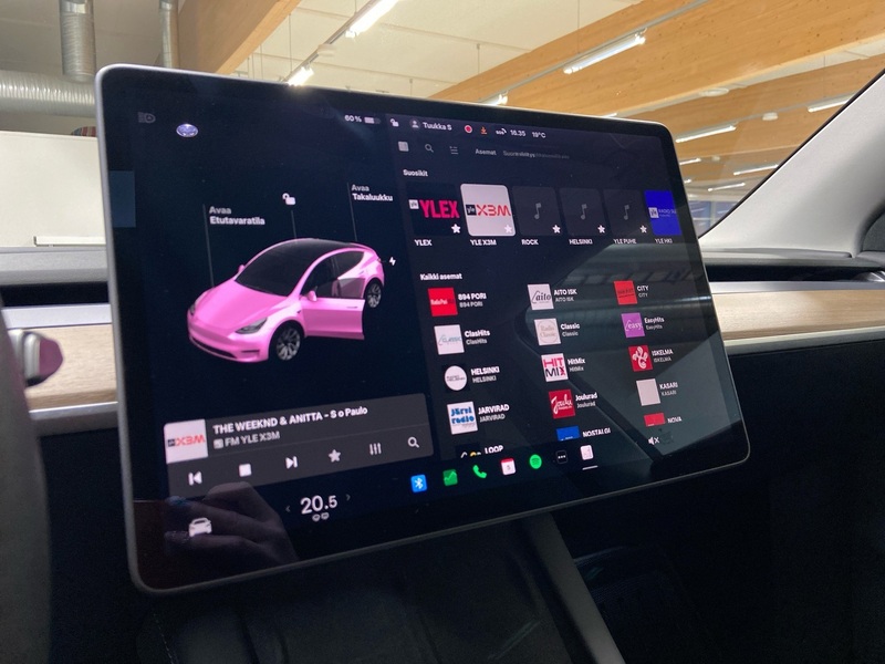 Tesla Model Y vaihtoauto