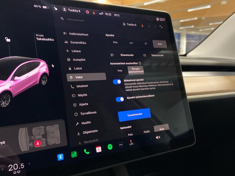 Tesla Model Y vaihtoauto
