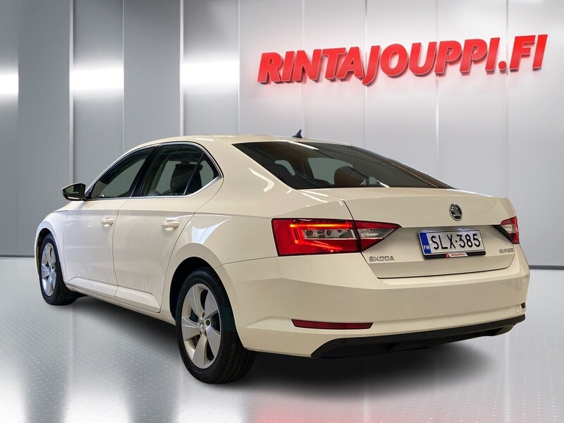 Skoda Superb vaihtoauto