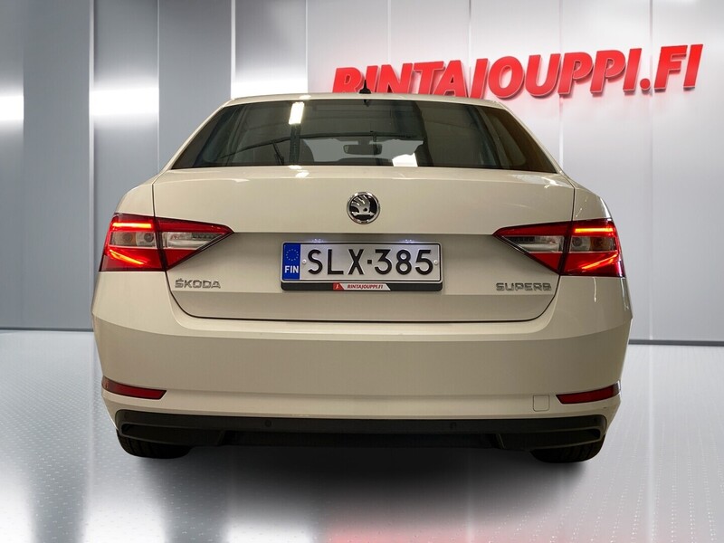 Skoda Superb vaihtoauto