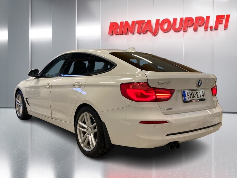 BMW 320 vaihtoauto