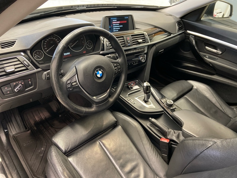 BMW 320 vaihtoauto