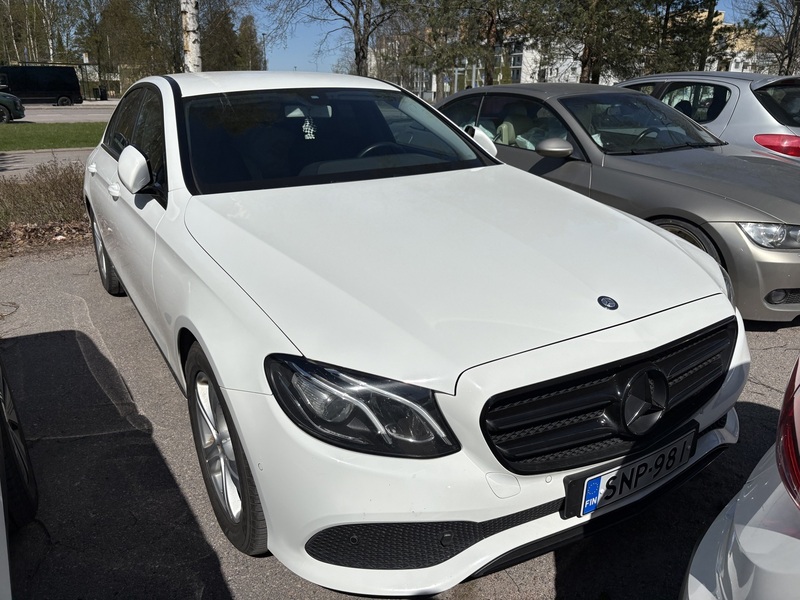 Mercedes-Benz E vaihtoauto