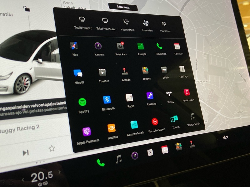 Tesla Model 3 vaihtoauto