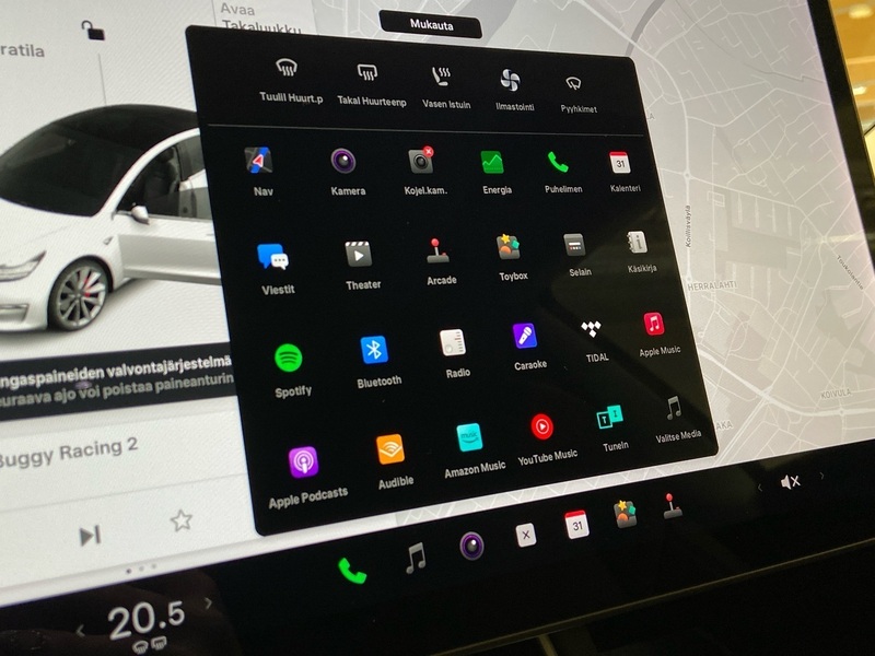 Tesla Model 3 vaihtoauto