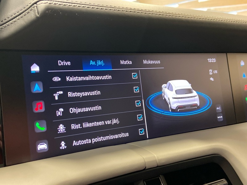 Porsche Taycan vaihtoauto