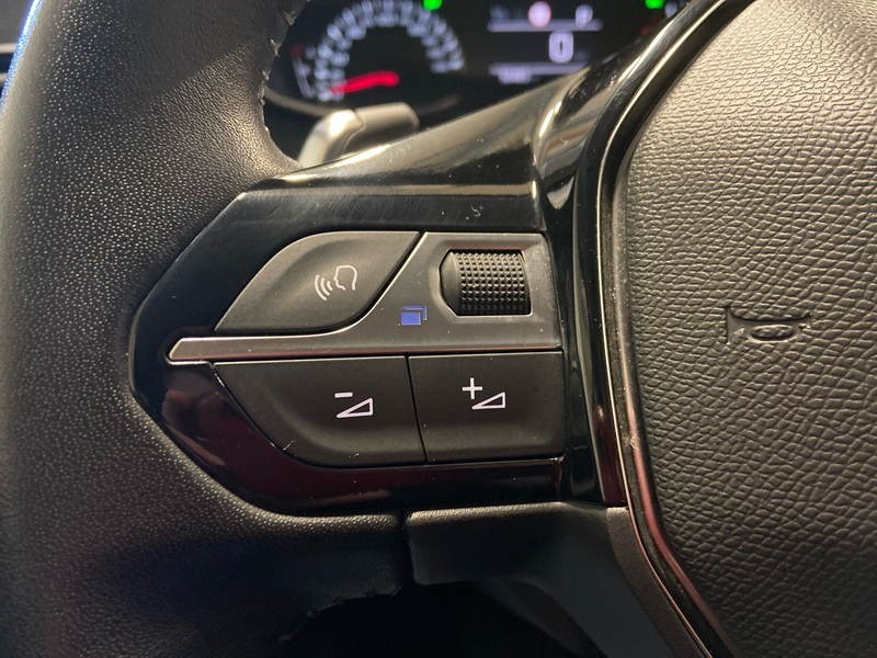 Peugeot 208 vaihtoauto