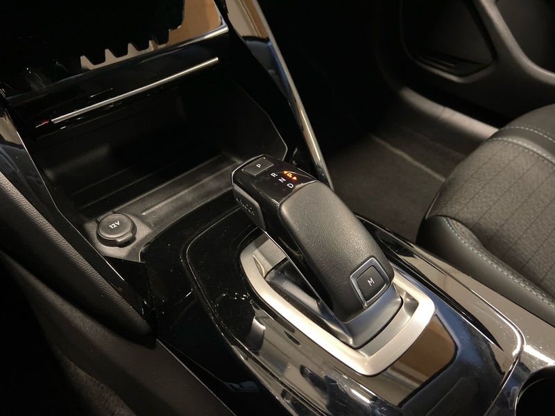 Peugeot 208 vaihtoauto