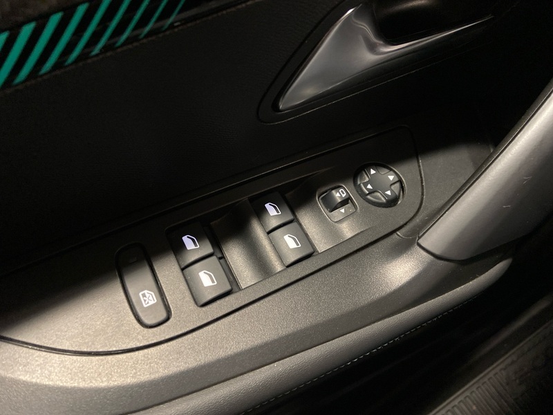 Peugeot 2008 vaihtoauto