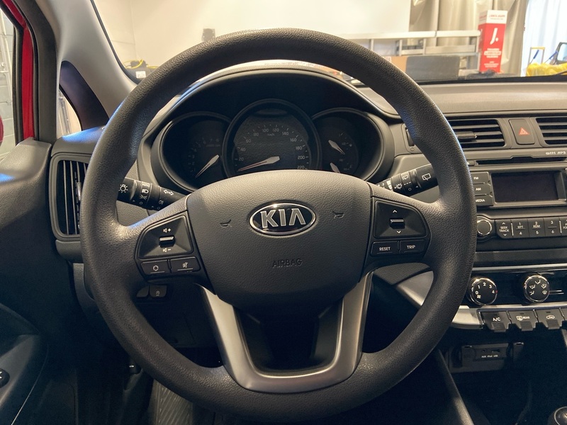 Kia Rio vaihtoauto
