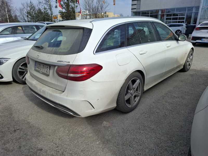 Mercedes-Benz C vaihtoauto