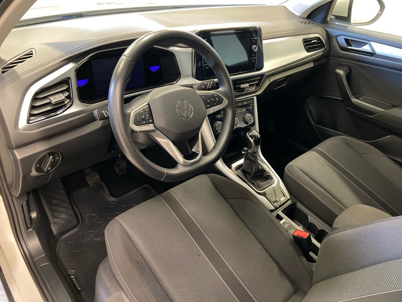 Volkswagen T-Roc vaihtoauto