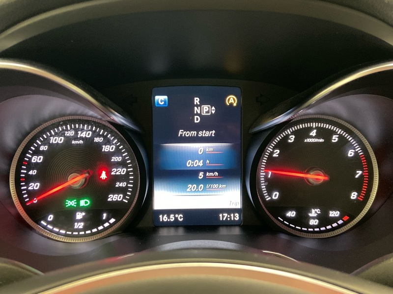 Mercedes-Benz C vaihtoauto