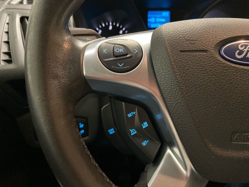 Ford Transit Connect vaihtoauto