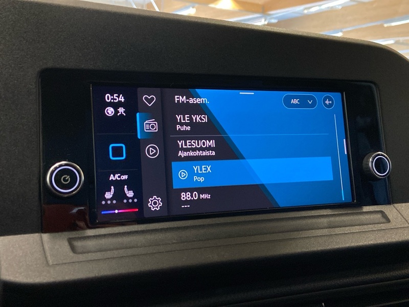 Volkswagen Caddy Maxi vaihtoauto