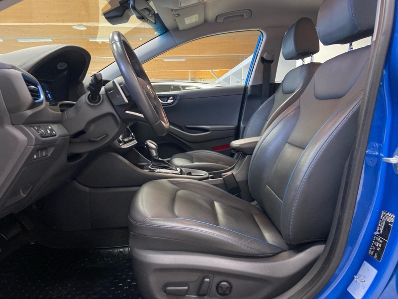 Hyundai IONIQ hybrid vaihtoauto