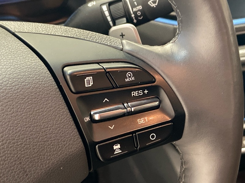 Hyundai IONIQ hybrid vaihtoauto