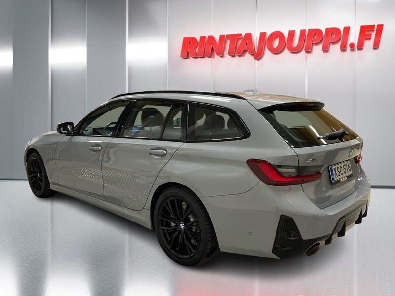 BMW 330 vaihtoauto