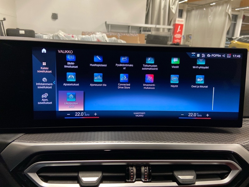 BMW 330 vaihtoauto