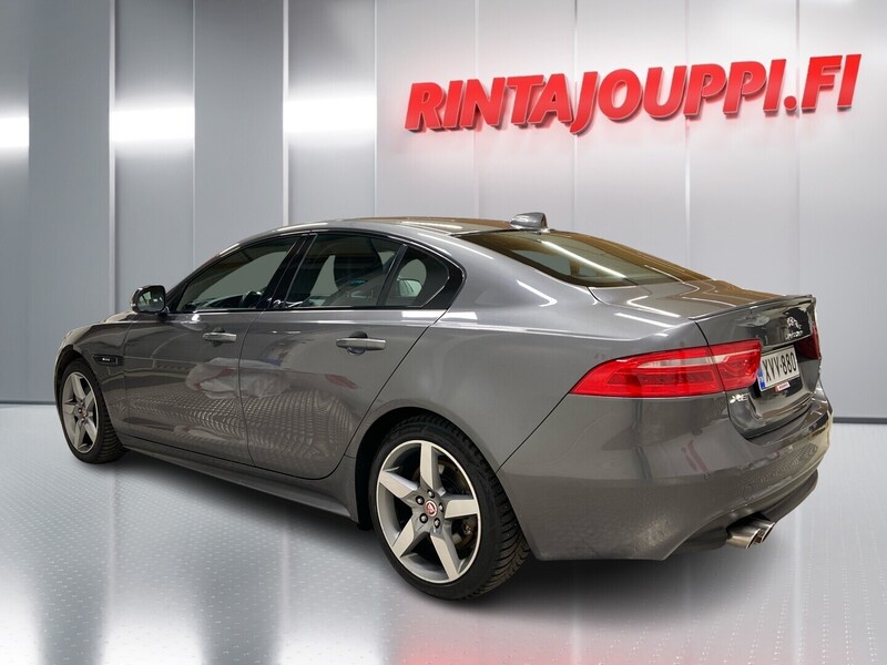 Jaguar XE vaihtoauto