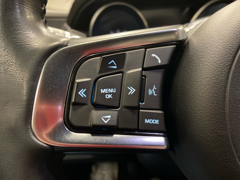 Jaguar XE vaihtoauto