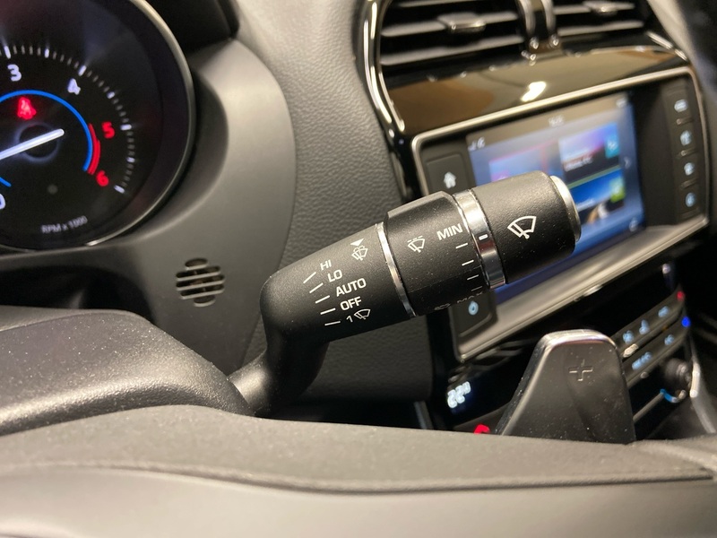 Jaguar XE vaihtoauto