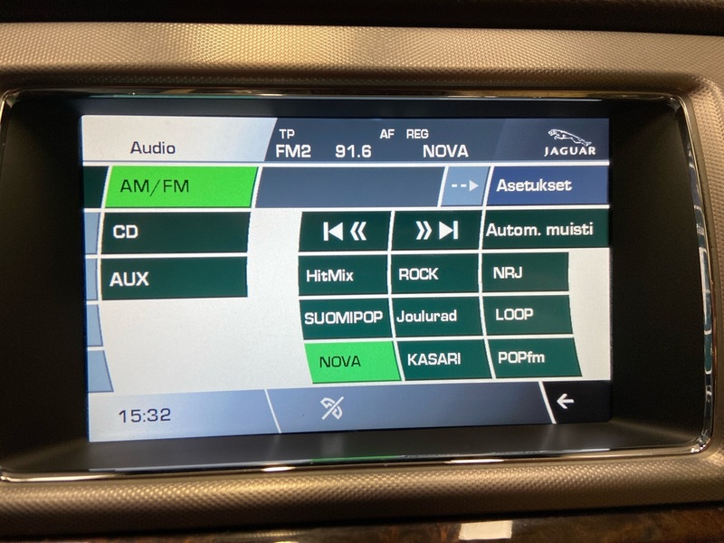 Jaguar XF vaihtoauto