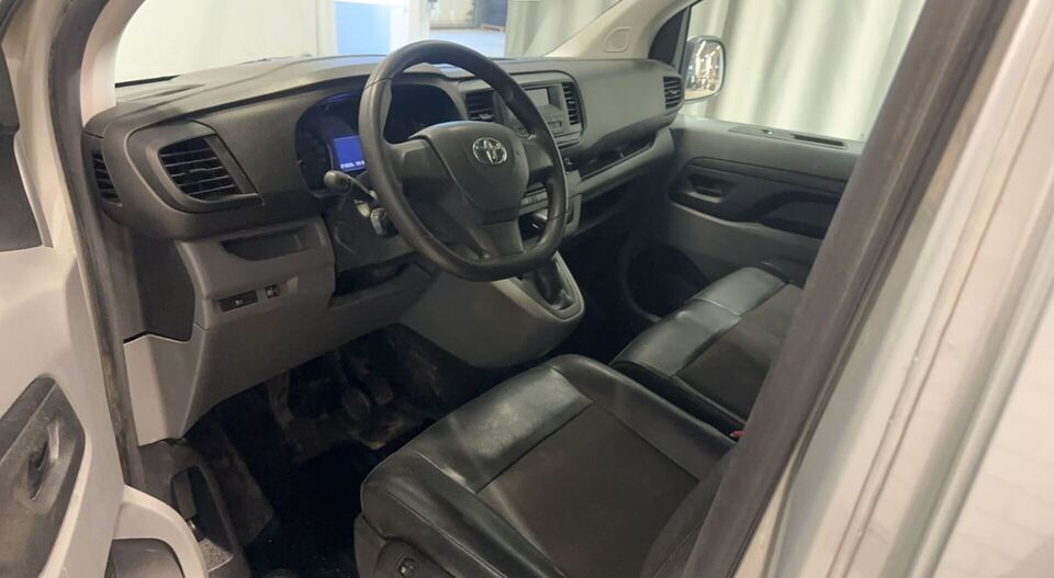 Toyota Proace vaihtoauto