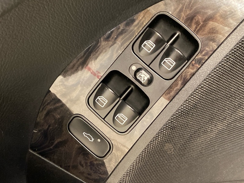 Mercedes-Benz CLK vaihtoauto