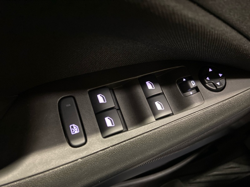 Opel Crossland X vaihtoauto