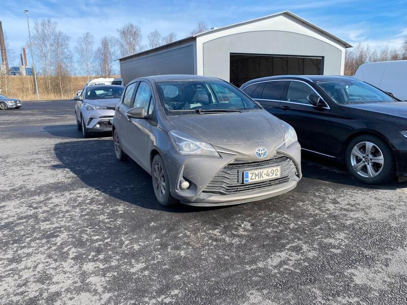 Toyota Yaris vaihtoauto