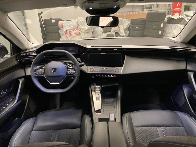 Peugeot 308 vaihtoauto