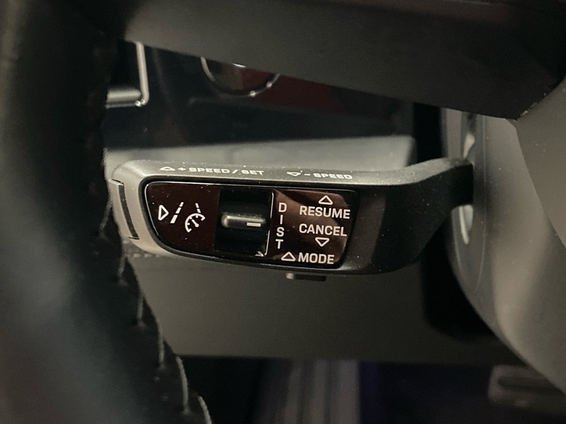 Porsche Taycan vaihtoauto